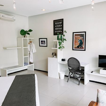 Casa Artista By Kresna Hospitality Hotell Seminyak Exteriör bild