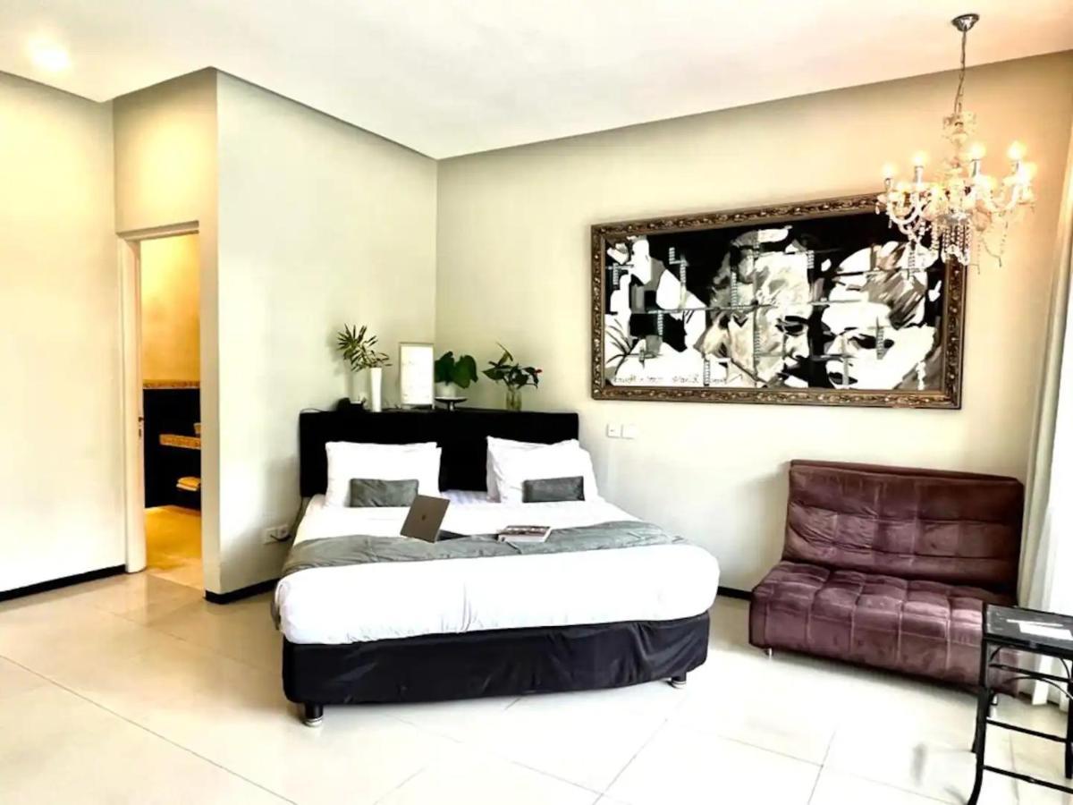 Casa Artista By Kresna Hospitality Hotell Seminyak Exteriör bild